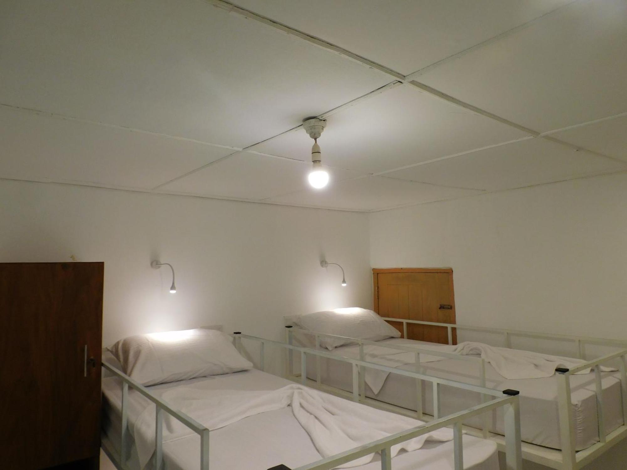 Apartamento Kutumbaya Anuradhapura Exterior foto