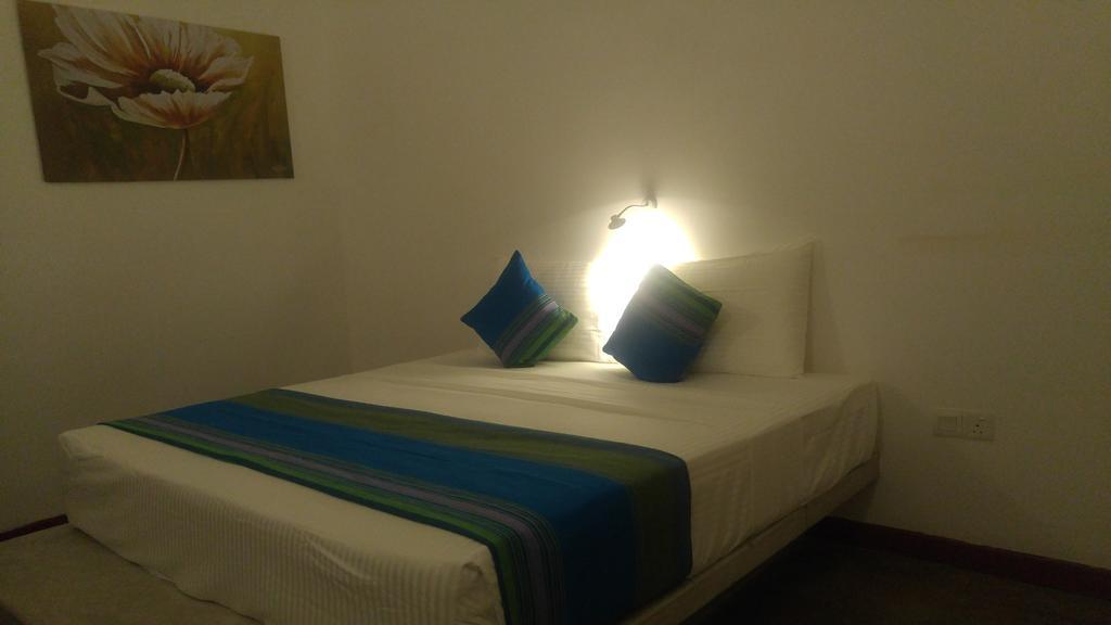 Apartamento Kutumbaya Anuradhapura Exterior foto